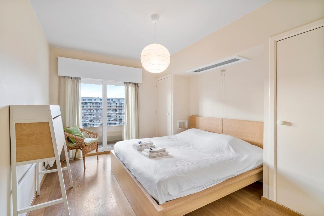 Zonnig Familie App Op Zeedijk Met Zeezicht Voor 6P Apartment Oostende Exterior foto